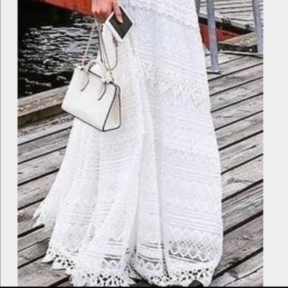 Garden lace maxi - Picture 2 of 2